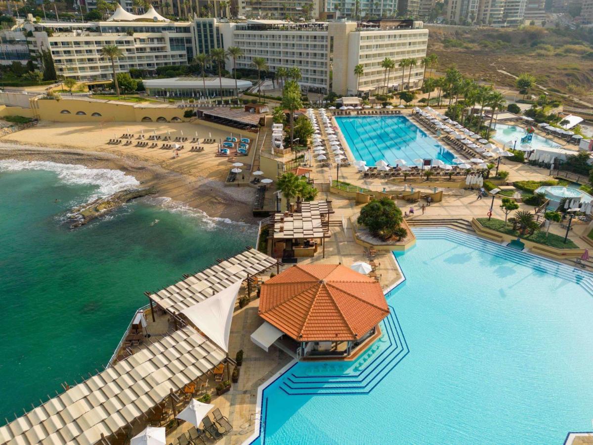 Moevenpick Hotel Beirut Exterior photo